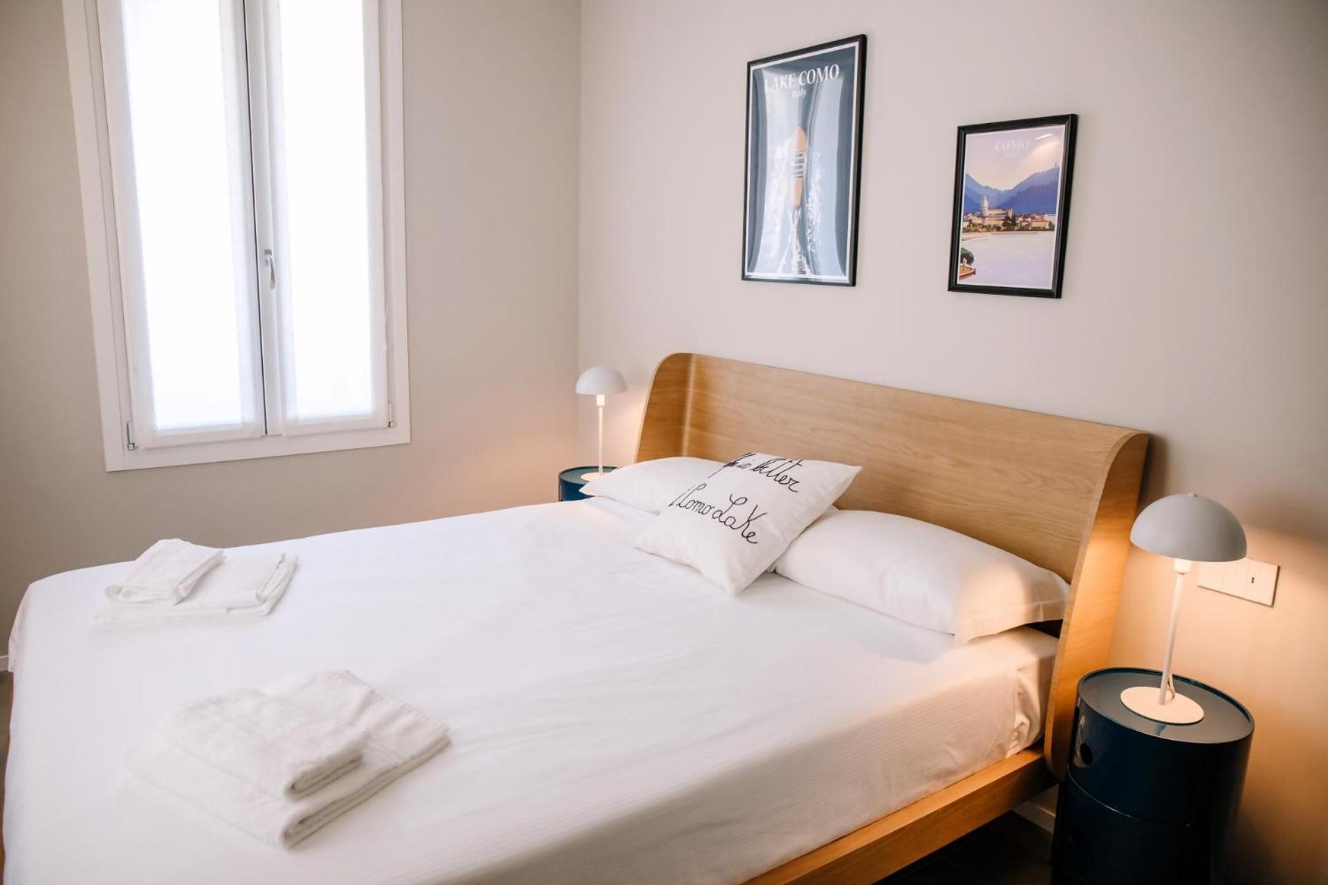 Elegant Beige Apartment - 5 Minutes From The Lake Como Eksteriør billede